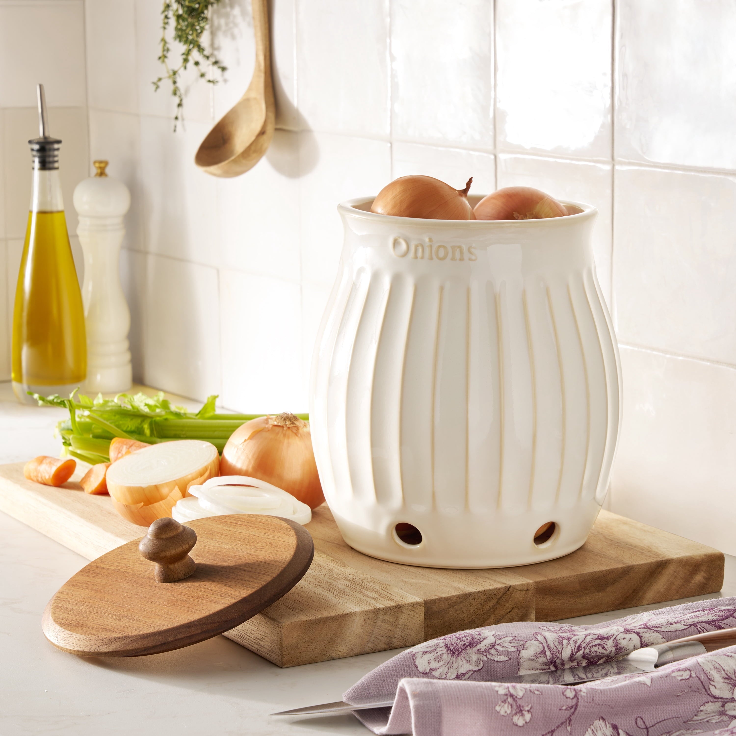 Colette Stoneware Onion Keeper, White | Prairie Lane - View 2