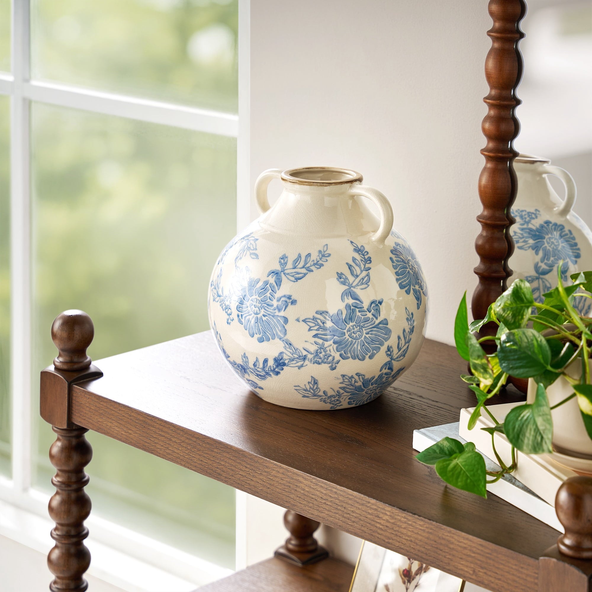 Ceramic Vase | Prairie Lane - View 1