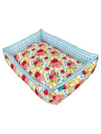 Pet Bed, Sweet Romance Medium 25" x 21" | Prairie Lane - View 2